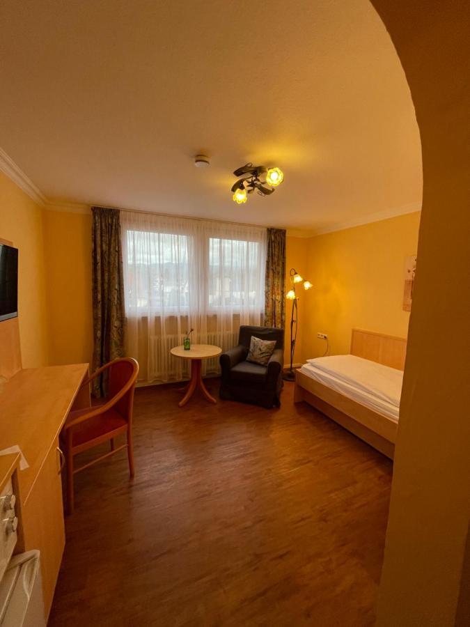 Zum Schwanen Garni Hotell Buggingen Eksteriør bilde