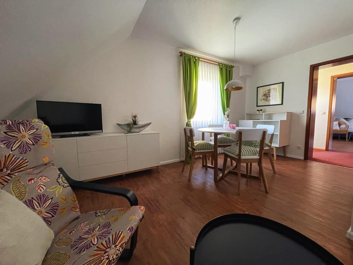 Zum Schwanen Garni Hotell Buggingen Eksteriør bilde