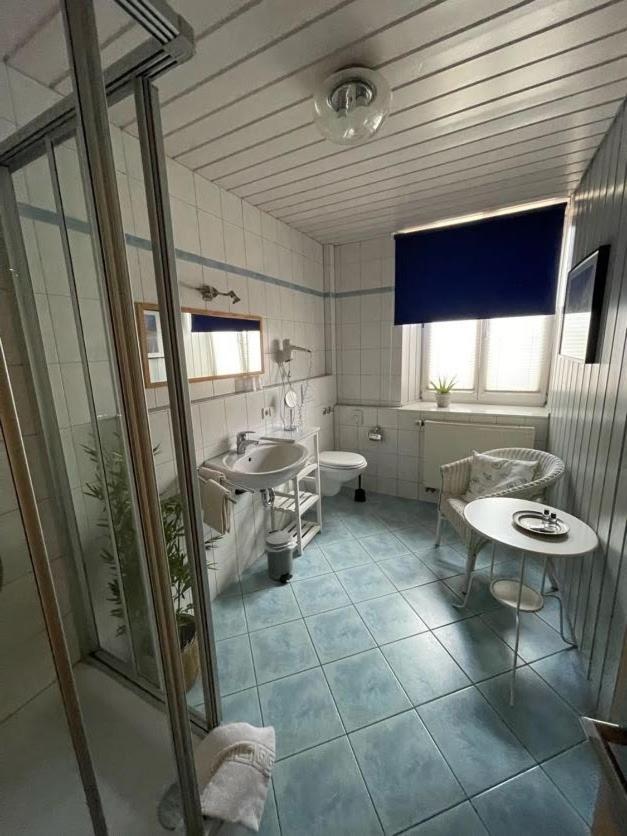 Zum Schwanen Garni Hotell Buggingen Eksteriør bilde